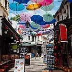 Апартаменты Cozy With Free Parking *