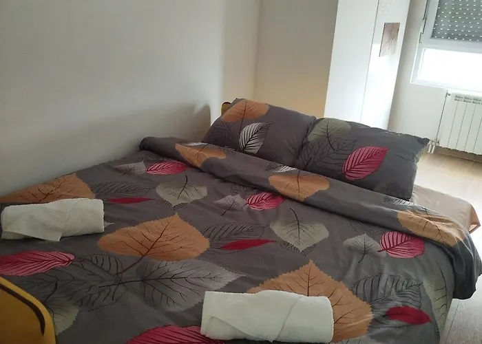 Cozy 1br Near Bus Station & Life Скопье